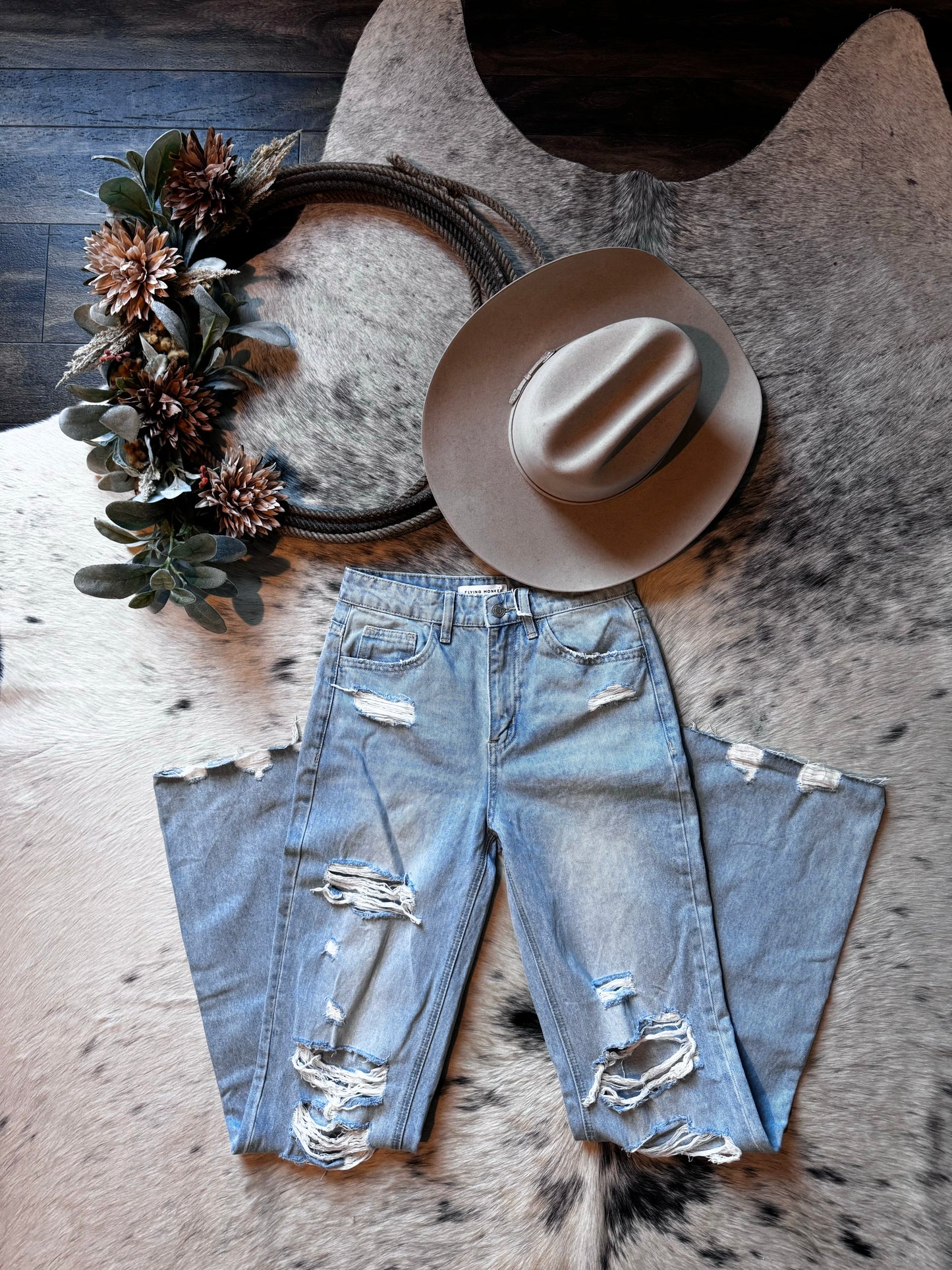 Flying monkey ripped jeans
